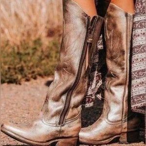 Freebird Whisper size 8 in Pewter